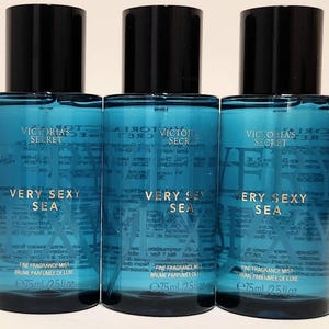 Victoria’s Secret (Bodymist 3 set) Amazon.com : Victoria's Secret Love Spell Body Mist (3-Pack