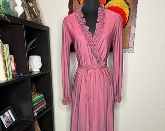 1970s, Union Label, Vintage Creations by Aria, Pink Mauve Ruffled Iridescent Maxi Dress