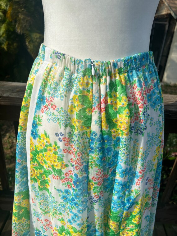 1970s Chessa Davis Springtime Floral Maxi Skirt, … - image 6