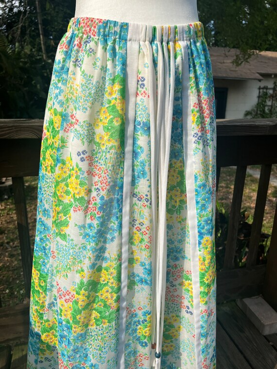 1970s Chessa Davis Springtime Floral Maxi Skirt, … - image 5