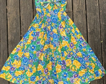 Vintage Belle Chambre Springtime Floral Halter Dress