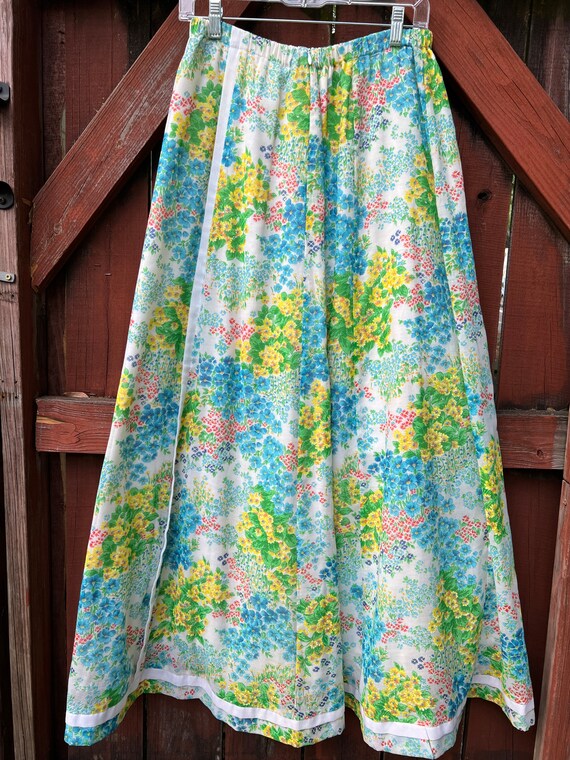1970s Chessa Davis Springtime Floral Maxi Skirt, … - image 4