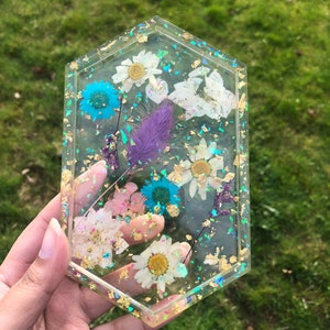 Flower tray, Pressed flower tray, Mother’s Day, gift for her, jewelry tray, spring theme
