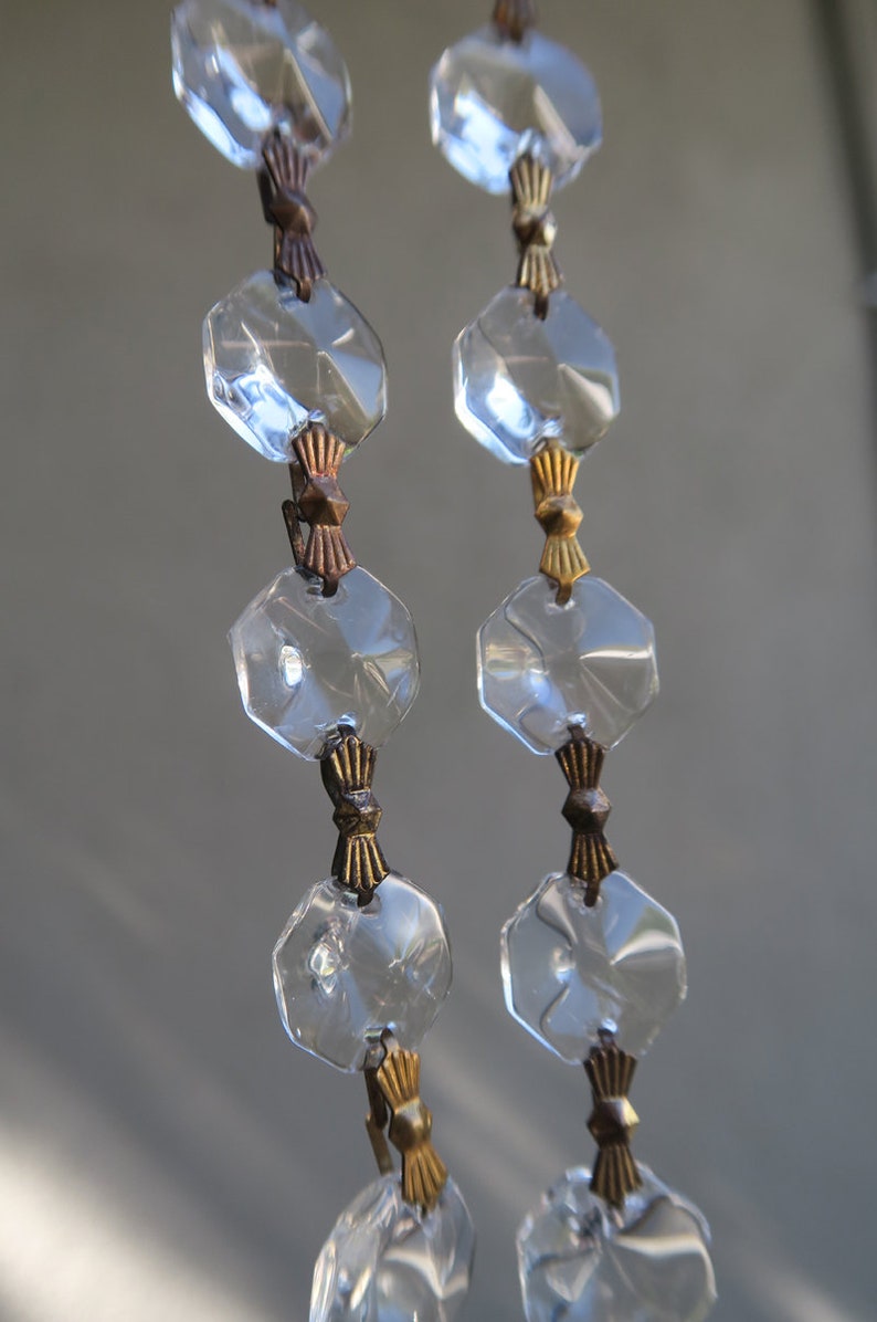 35 vintage Clear Glass Prism garland strand Lamp Chandelier sconce Part brass