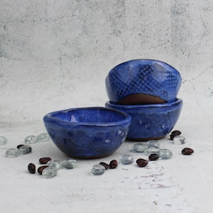 Dipping Bowl, Organically Shaped Salt/Spice Dish, Blue Salt Bowl, Dipping Sauce Bowl, Kitchen Gifts.