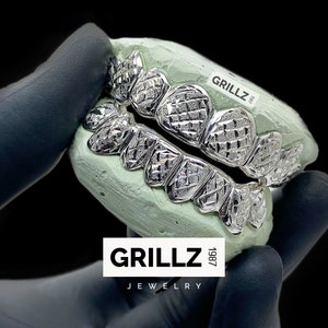 Top trendy grillz custom teeth (925 Silver - Real 14K Gold) Fast Process, Frames, Diamond Dust and Cuts, FREE Shipping by Grillz jewelry