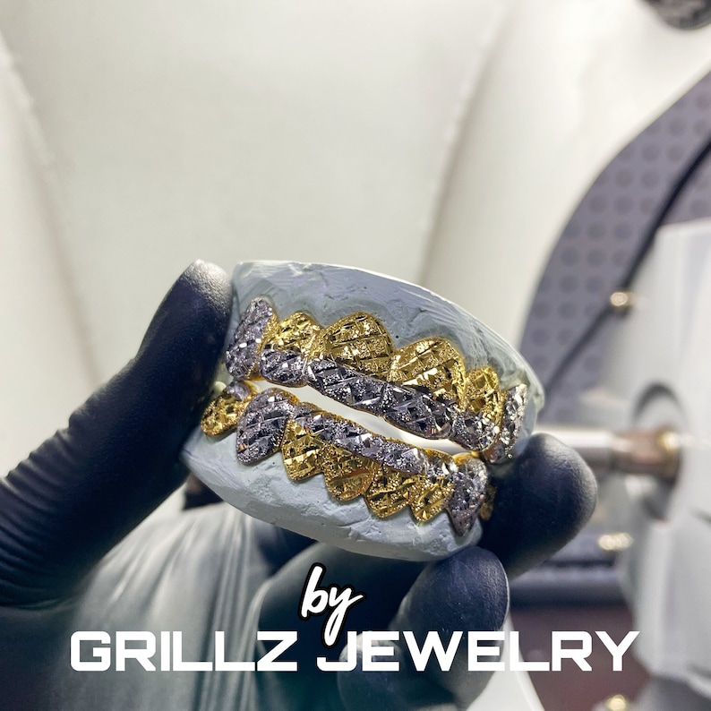 Express your individuality with our personalized grillz jewelry, custom-made to your specifications