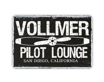 Vintage Style Pilot Lounge Personalized Metal Sign, Contemporary Modern Farmhouse Wall Decor, Aviation Themed Vintage Novelty Gift, 12&quot;x8&quot;