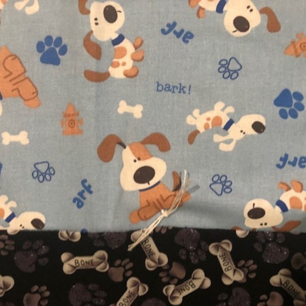 Beagles on Light Blue Quilt