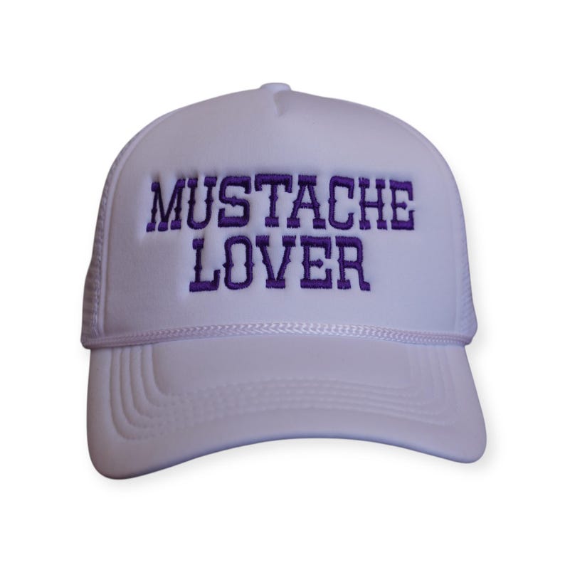 Cappello da camionista da donna Mustache Lover - Cappellino da cowboy con snapback western White/Purple