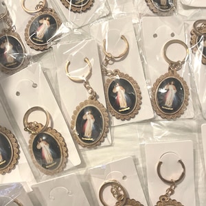 Divine mercy of Jesus keychain