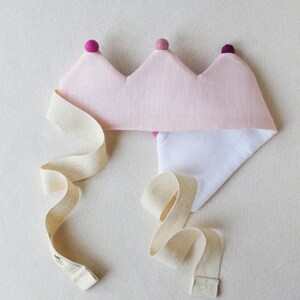 Cadeau souvenir et couronne de premier anniversaire en tissu et lin Soft Pink