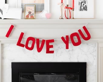 Extra Large Red I LOVE YOU Felt Valentine's Day Garland | Includes cotton bag and hang kit