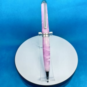 European Style Hot Pink Acrylic Pen