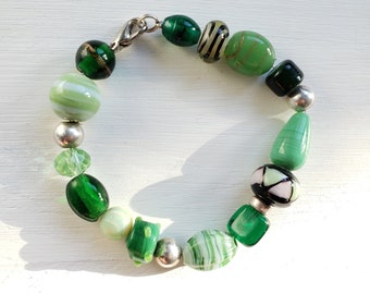 Chunky Assorted Green Glass Beaded Bracelet, Bracelet that is Handmade, 2023 New Bracelets for, Best Gift for my