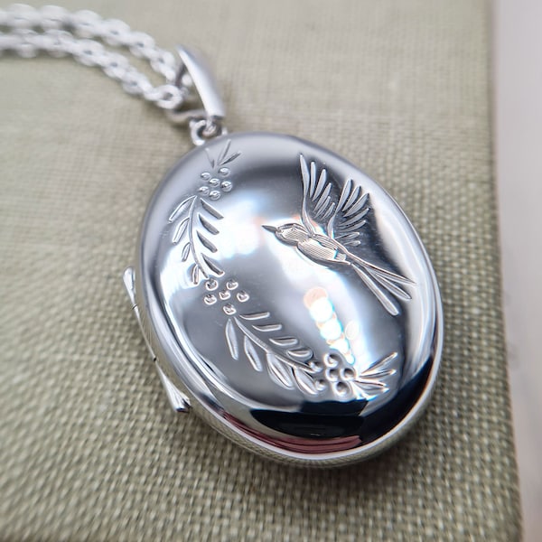 Sterling Silver Oval Locket Chain Necklace with Hummingbird Design, Vintage Style 925 Photo Picture