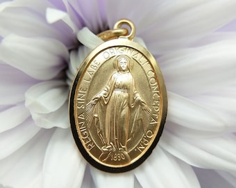 Solid 9ct Yellow Gold Oval Miraculous Medal Necklace | Men's Women's | Virgin Mary Necklace