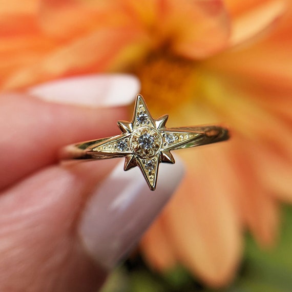 Gold star ring womens outlet