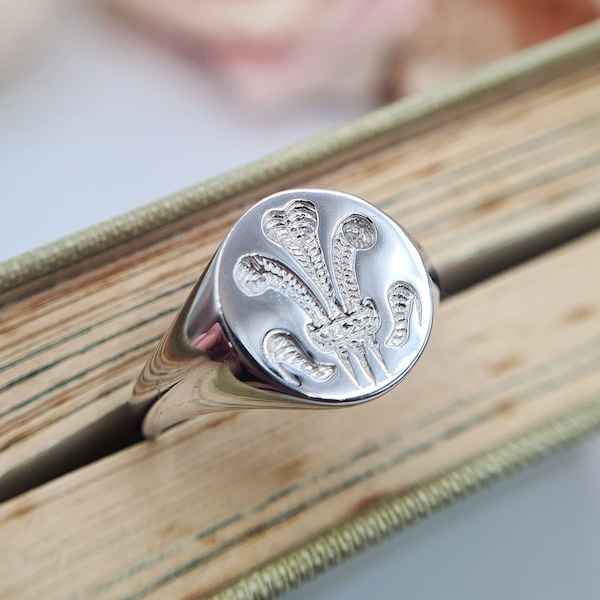 Welsh Signet Ring Men UK, Sterling Silver Feathers Signet Ring, Prince of Wales Signet Ring for Him