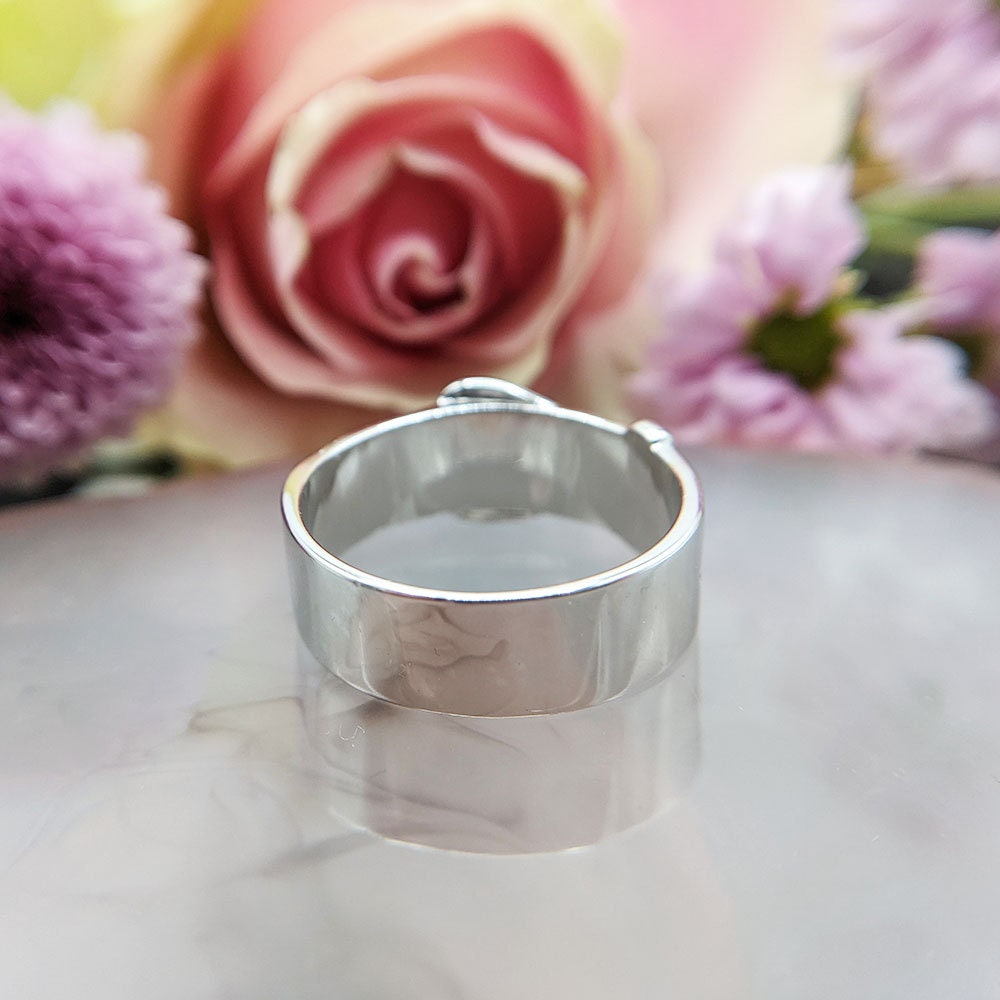 Sterling silver store buckle ring