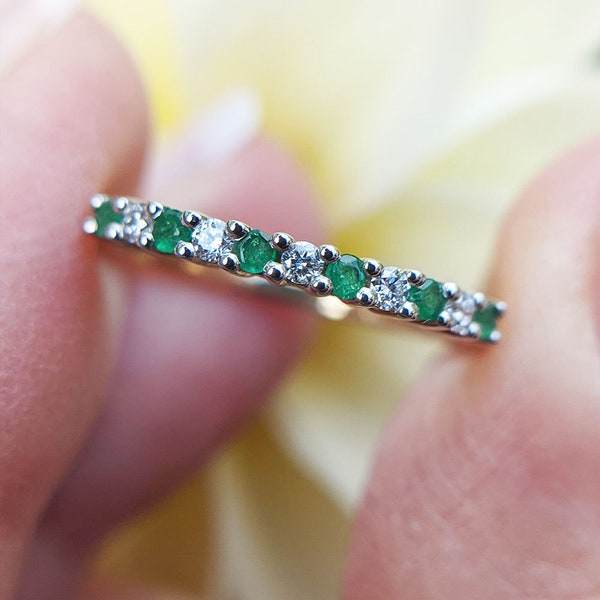 Small Diamond Ring - Etsy