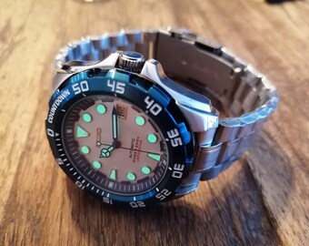 Custom mens watch Seiko mod NH35 blue and white. Metal bracelet and silicone strap.