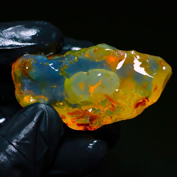 ファイヤーオパール 原石 ファイヤーオパール 原石 メキシコ産 0 53ct