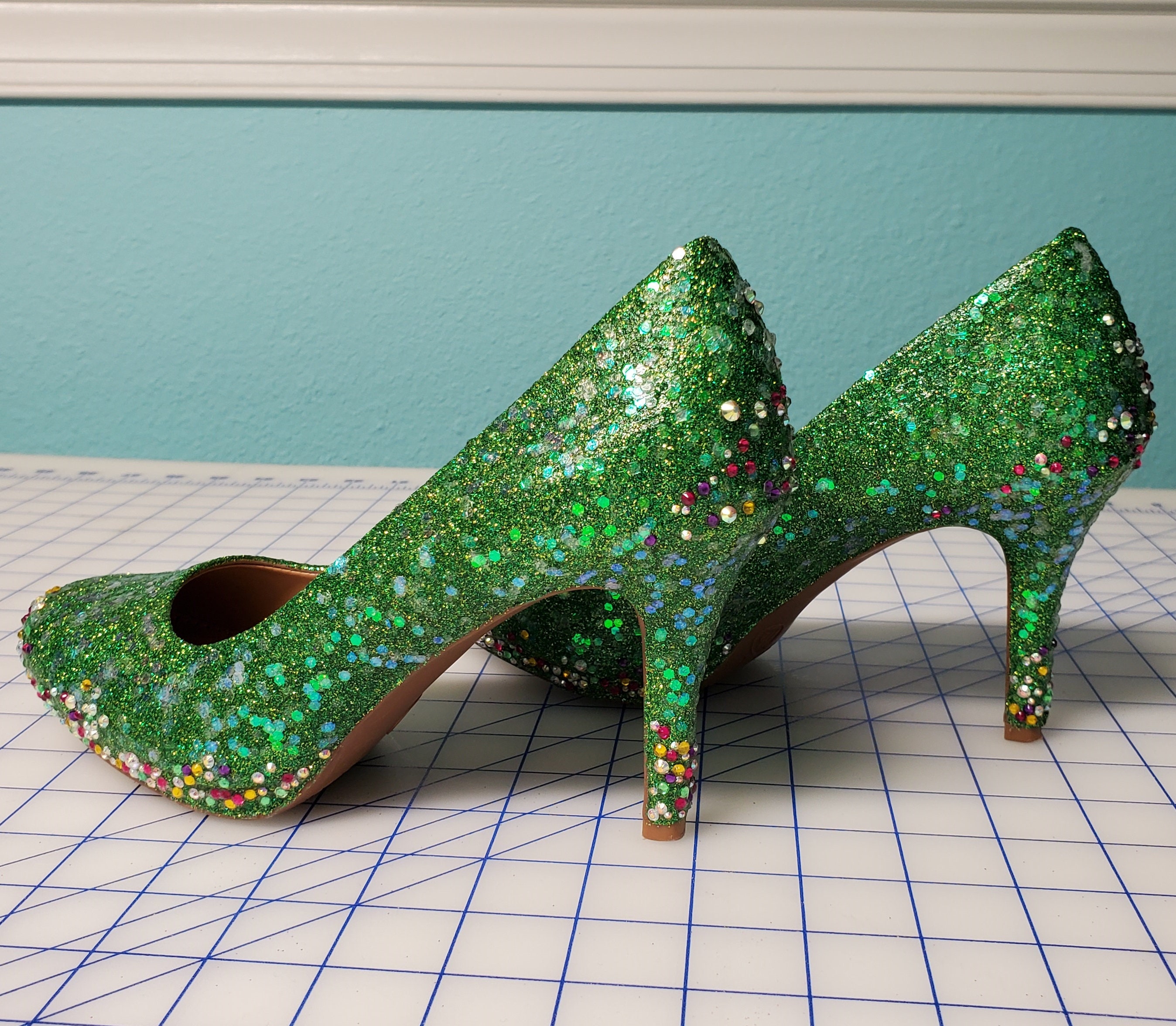 emerald green sparkly heels