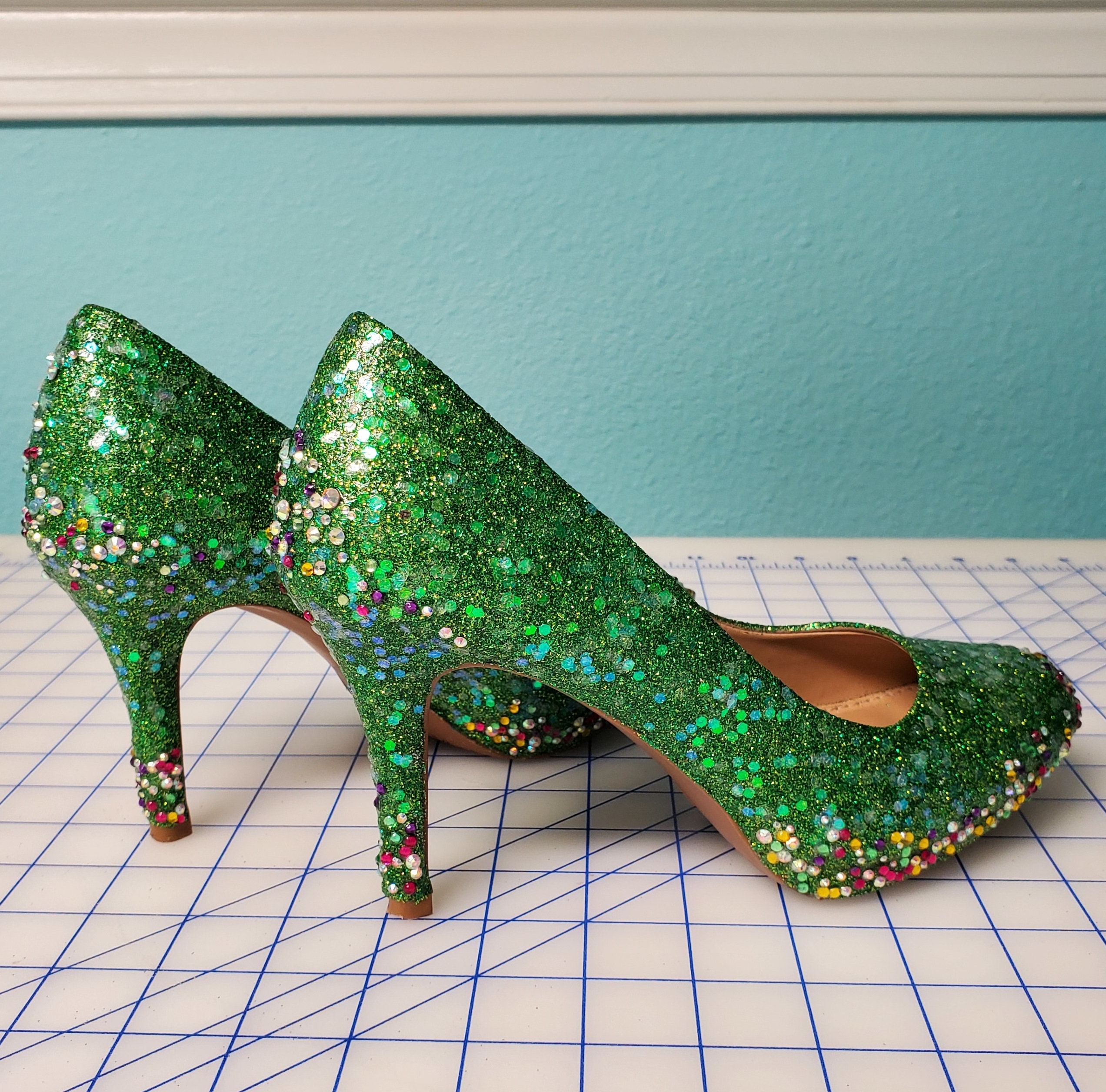 emerald green sparkly heels