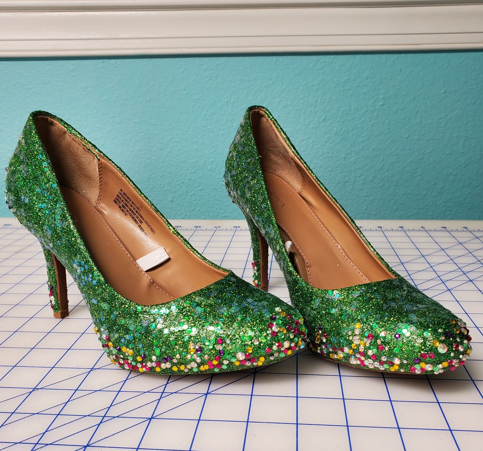 emerald green sparkly heels
