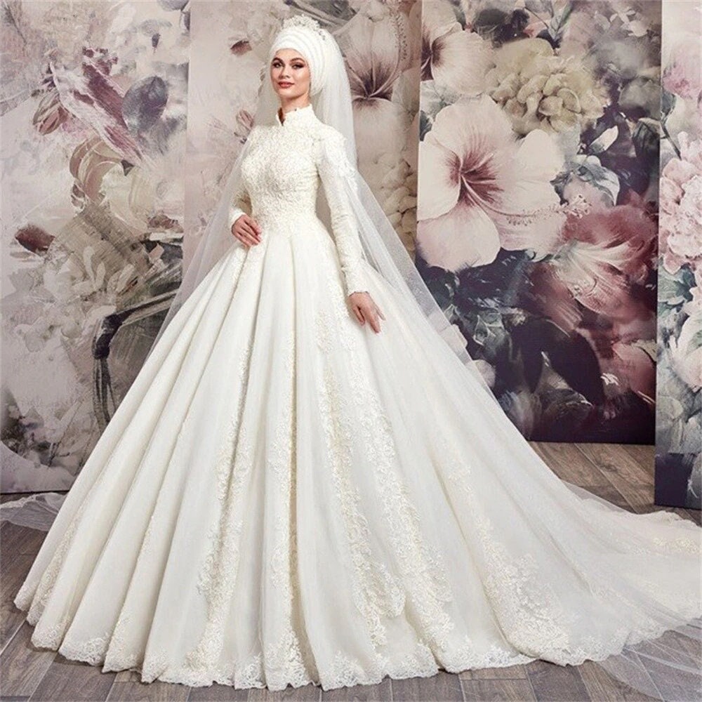 Sequined Muslim Wedding Dresses With Hijab Crystal Plus Size Bridal Gowns  Middle East Luxury Vestido De Novia 2023 - Wedding Dresses - AliExpress