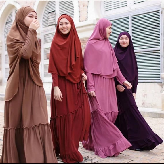 Malaysian deals abayas online