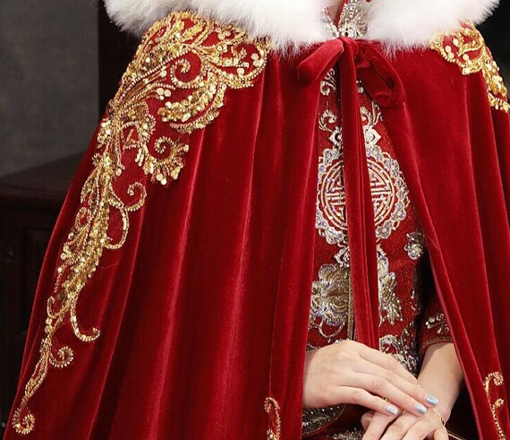 Red Velvet Cape Hood White Fur Trim Long Length Tie Front Xmas Caroler  Costume