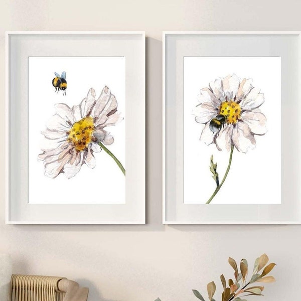 Daisy and Bee Prints, Set of Two, Daisy Floral Prints, Flower Wall Art, Daisy Flower Wall Art, Home Gift, Floral Living Room/Bedroom Prints