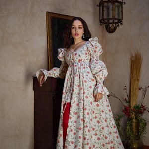 Bridgerton Style Dress: Floral Cotton Regency Gown with Train