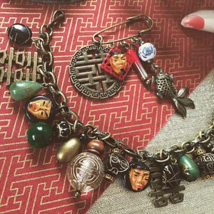 Aziatische geluksbedelarmband, Aziatisch thema vintage stijl kralenarmband, Chinees, oosters, Japans, vintage stijl handgemaakt accessoire &quot;ASIAN POP&quot;