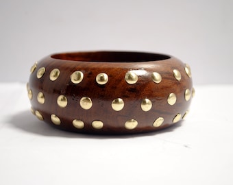 Pure Hands Boscage Brilliance – Handcrafted Sisoo Wood Bangle