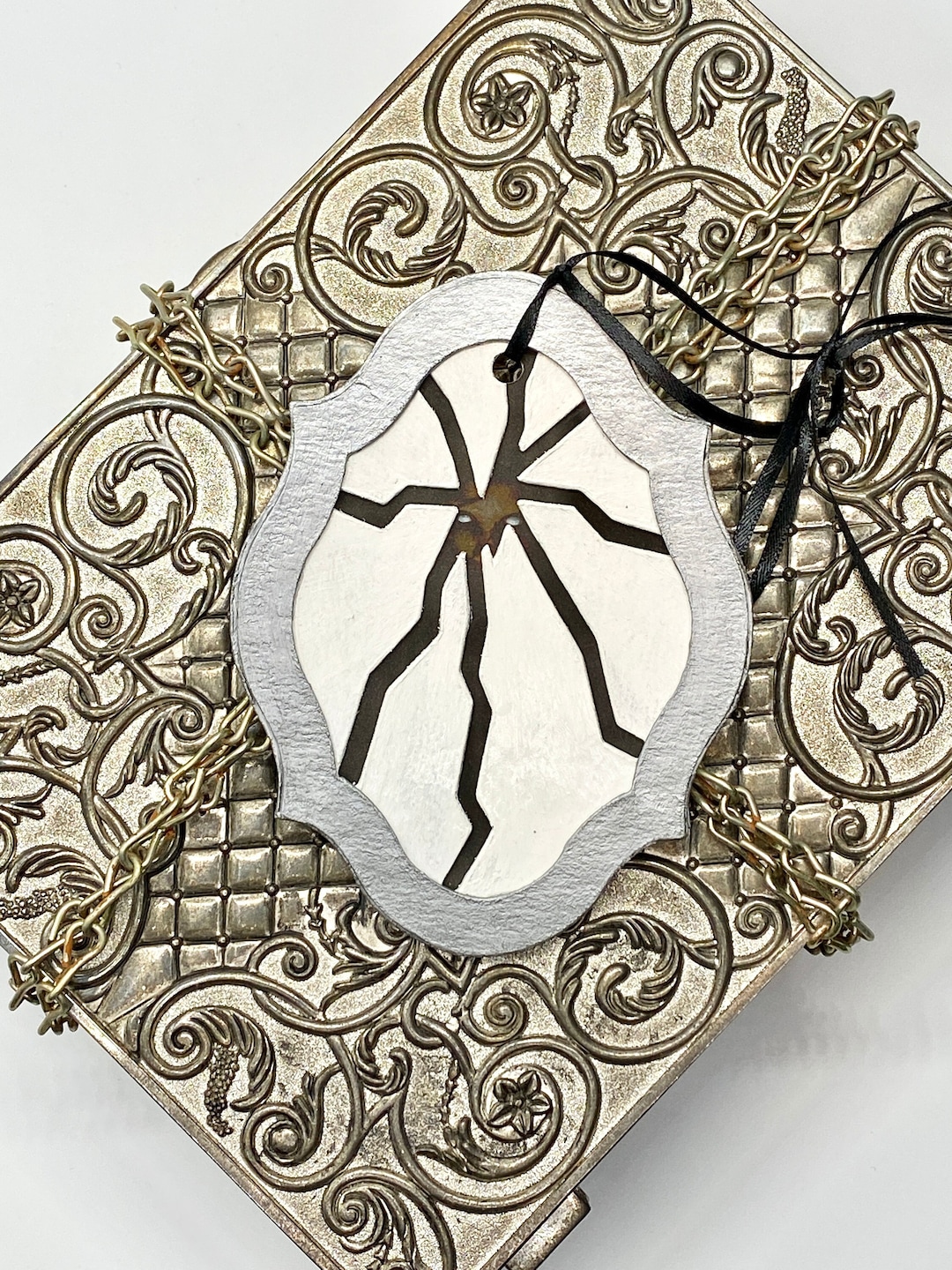 Bloody Mary Ornament Inspired by Halloween Horror Nights Etsy