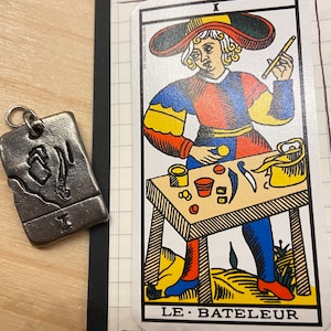 Colgante de tarot de Marsella, Le Bateleur