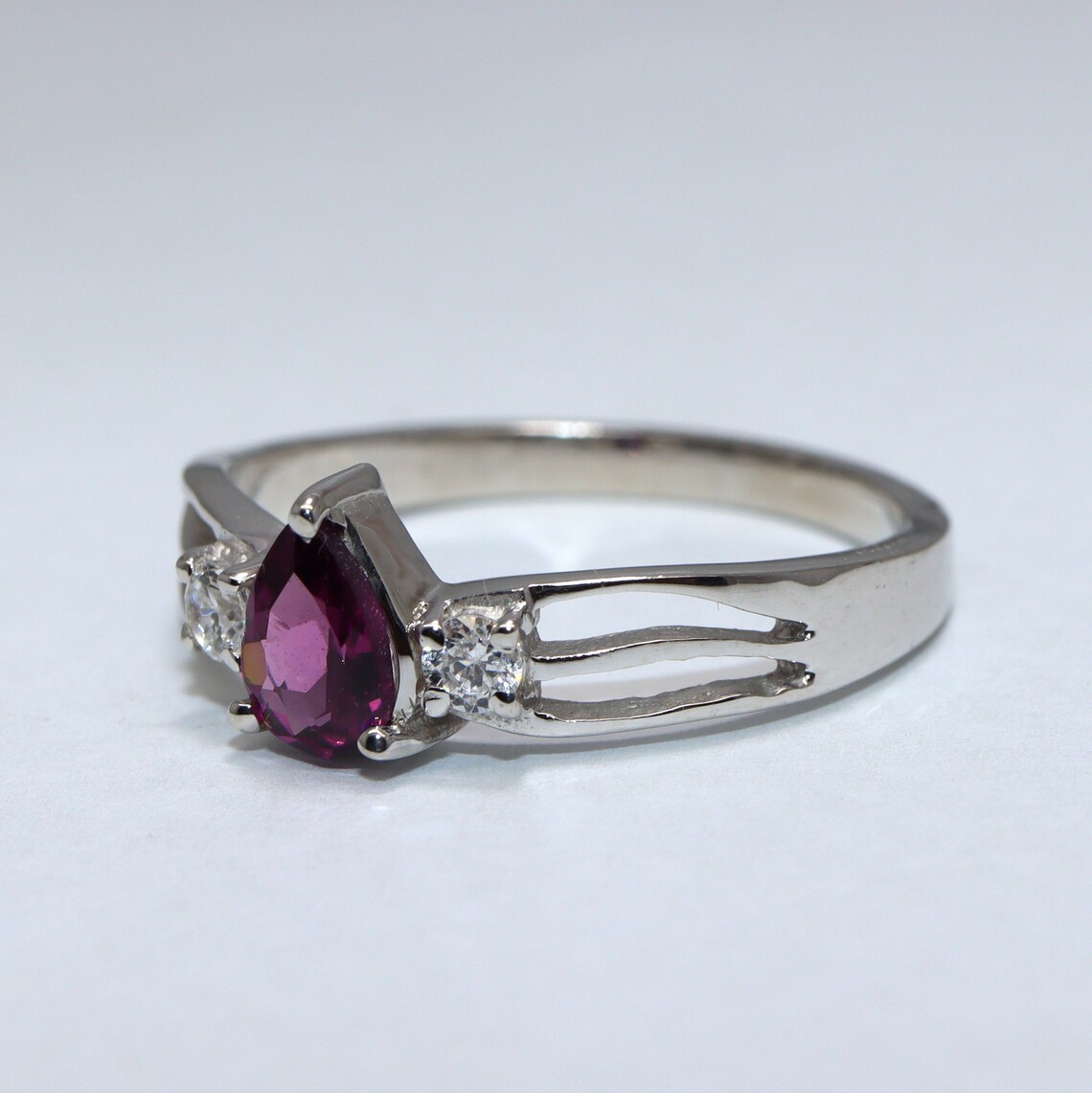 100% Natural Purple Rodolite Garnet Ring Promise Ring | Etsy
