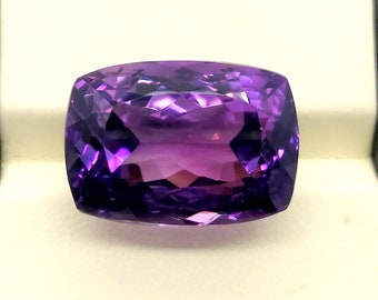 25 Cts, Unique Amethyst Gemstone Top Quality, Amethyst, Natural Faceted Brazilian Amethyst, Size 19x14x12 MM Lotus Cut, Cushion Shape.