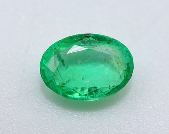 0.70 Cts 1 Pcs Natural Zambian Emerald Gemstone Oval Cut Loose Gemstone, Top Quality Emerald Cut Stone, Oval Shape For Jewelry Size  5x7 MM