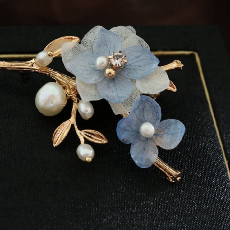 Real Flower Brooch Accessories for Girls and Women Special Birthday Gift for Women Wedding Gift Valentines Gift Anniversary Gift