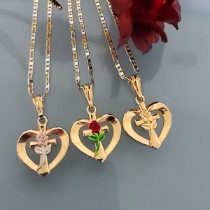 14k Gold Plated Beautiful Rose Flower Heart Necklace - Bella cadena en Oro Laminado, Cute necklace especially for her!