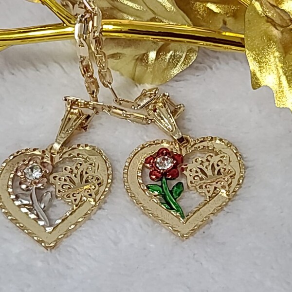 14k Gold Plated  Heart & Rose Necklace  ~ Cadena en Oro Laminado Rosa y Corazon ~  Special for Valentine's Day, Christmas, Any Holidays!