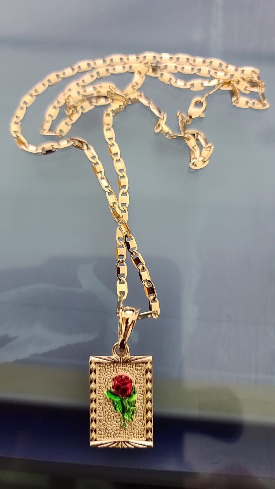 Collier Vintage Plaqué Or 14k - Motif Rose En Relief Finement Travaillé - Occasion Très Bon état