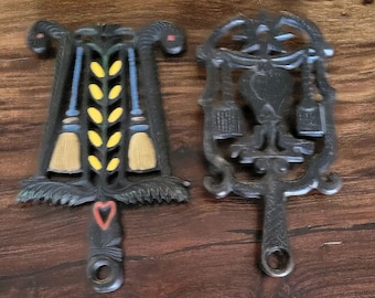 Vintage Cast Iron Trivet with Broom Design - Wilton Americana