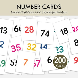 Può includere: Una collezione di flashcard numeriche rettangolari bianche con varie cifre stampate in nero, rosso, blu, giallo, rosa e verde acqua. Il testo in alto recita NUMBER CARDS Number FlashCards 1-100 | Kindergarten Math, con un badge circolare 200 Cards.
