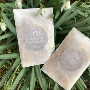 75 lanzamientos de confeti de boda de plata gris en bolsas de glassine biodegradables caléndula de rosa roja seca LUJO-Nadie más barato para el relleno de glassine-DIY U
