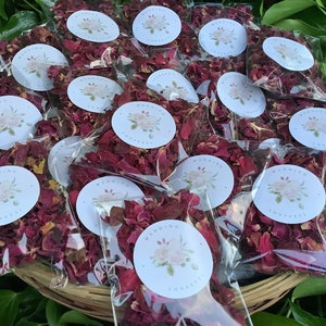 100 pacchetti di sacchetti per confetti nuziali con rose rosse pure - classiche rose rosse essiccate biodegradabili "fai da te, riempi i sacchetti"